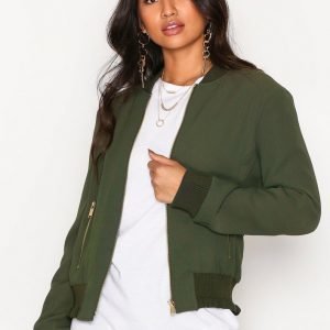 Michael Kors Ruffle Bomber Takki Ivy