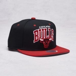 Mitchell & Ness Chicago Bulls Snapback Black/Red