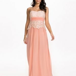 NLY Eve Bandeau Lace Up Dress Ljus Rosa