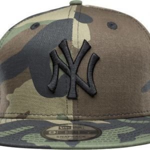 New Era 950 New Camo Crown Lippis