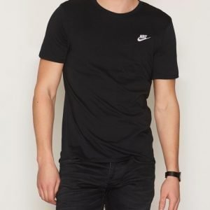 Nike Sportswear Tee Club Embroided T-Shirt T-paita Black/White