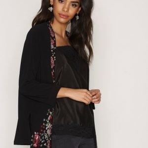 River Island Short Jacket Jakku Black Print