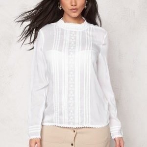 Soaked In Luxury Boho Shirt Lily White