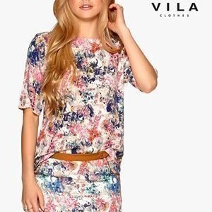 VILA Valentine Short Skirt Gardenia